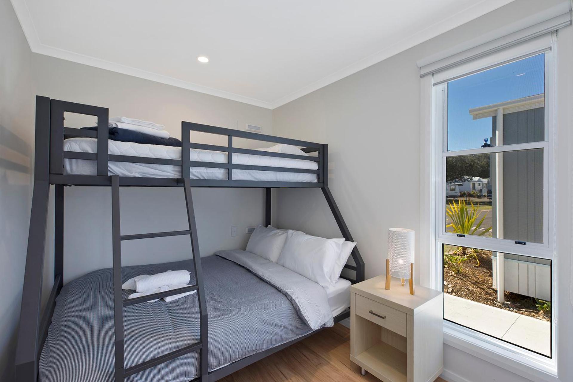 Blue Lagoon Beach Resort Bateau Bay Exterior photo